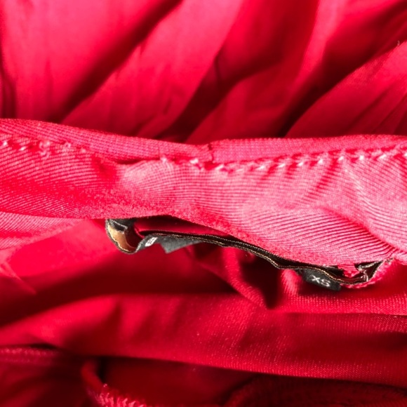 Bcbgmaxazaria strappy open back swing dress in red. Size XS - Picture 7 of 7